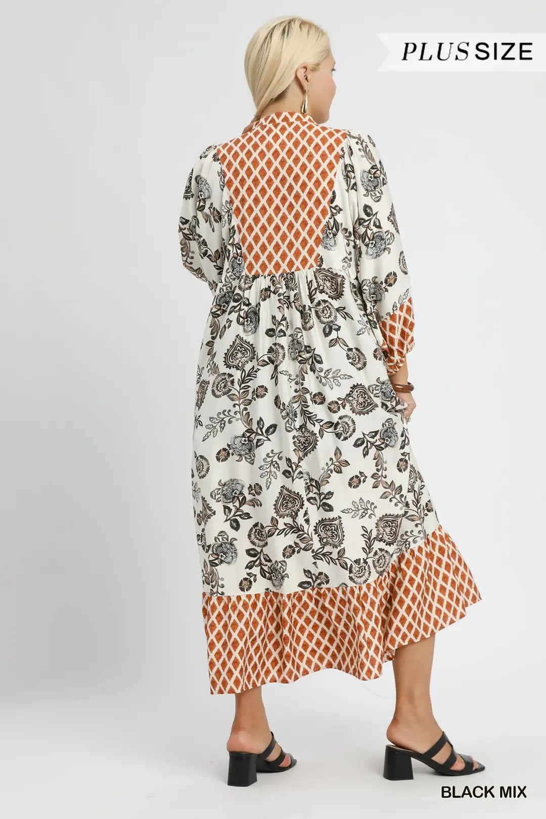 Liliana Dress
