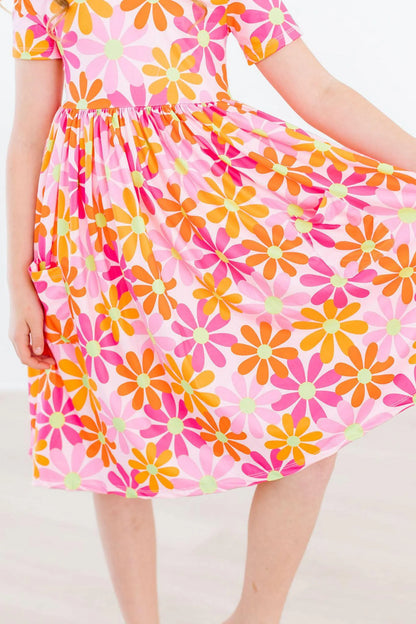 Jen Dress- Retro Daisies
