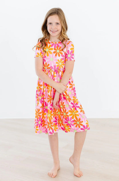 Jen Dress- Retro Daisies